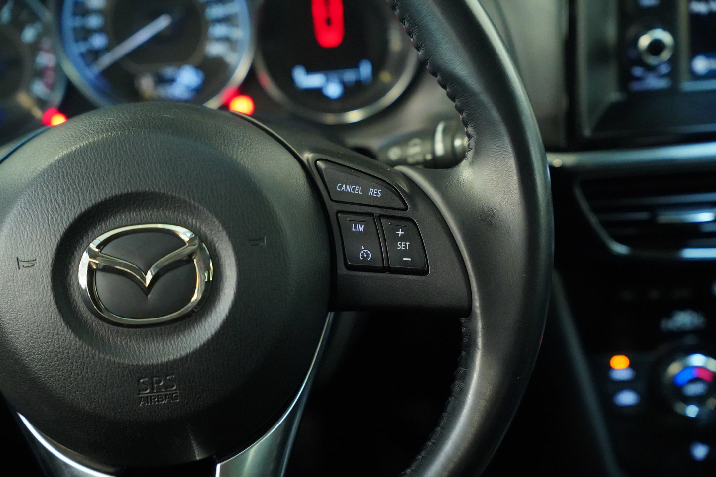 Mazda 6 2.0 Skyactiv 107 kW Center