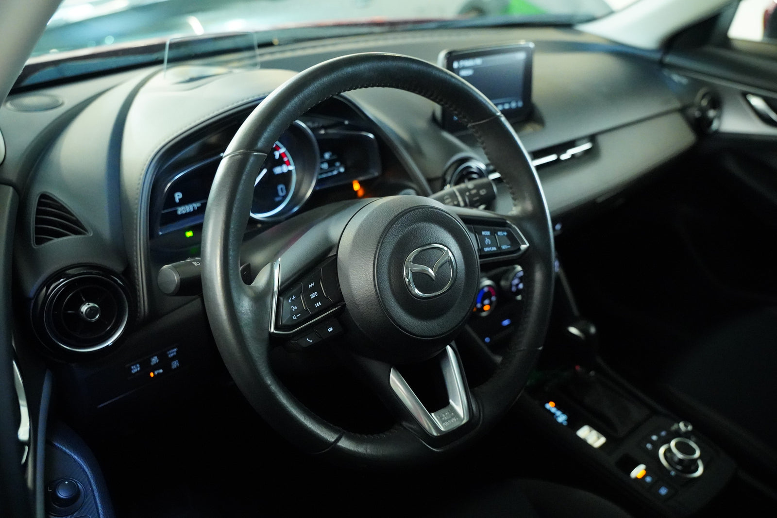 Mazda CX-3 2.0 Skyactiv-G 89 kW Exclusive – foto 14