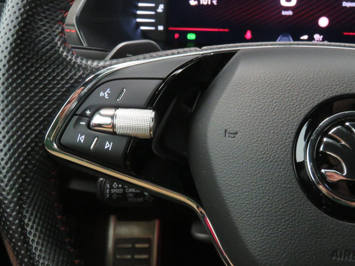 Škoda Octavia 2.0 TSI 180 kW RS