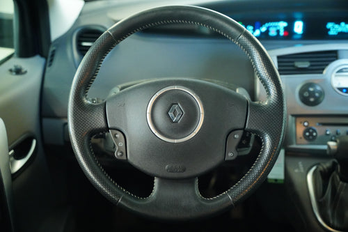 Renault Scénic 1.6 82 KW – foto 17
