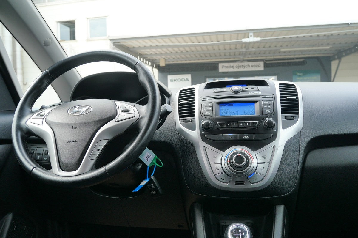 Hyundai ix20 1.4 16V 66 kW