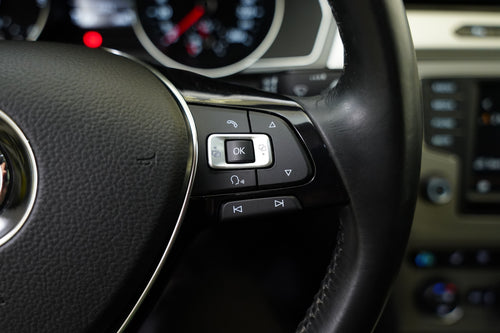 Volkswagen Passat 2.0 TDI 110 kW – foto 16