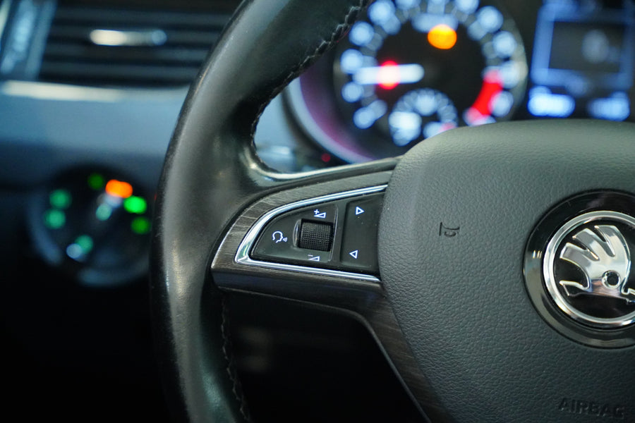 Škoda Octavia 2.0 TDI 135 kW SCOUT – foto 16