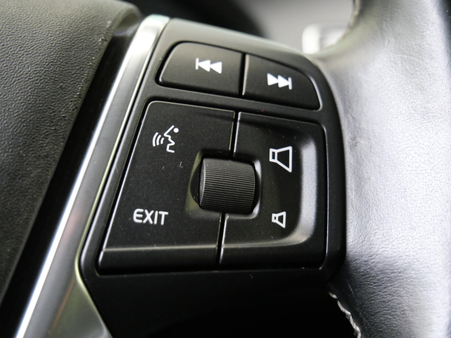 Volvo V60 T3 110 kW Kinetic