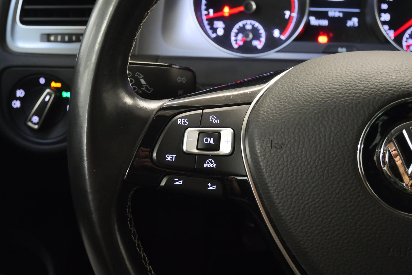 Volkswagen Golf 1.4 TSI 92 kW Lounge