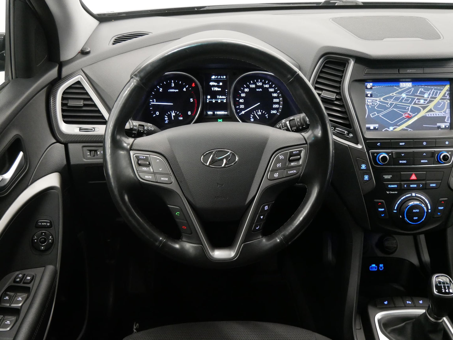 Hyundai Santa Fe 2.2CRDI 4X4 NEW STYLE 147KW