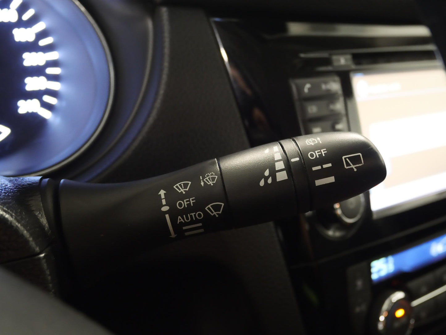 Nissan Qashqai 1.6 DIG-T 120 kW Acenta