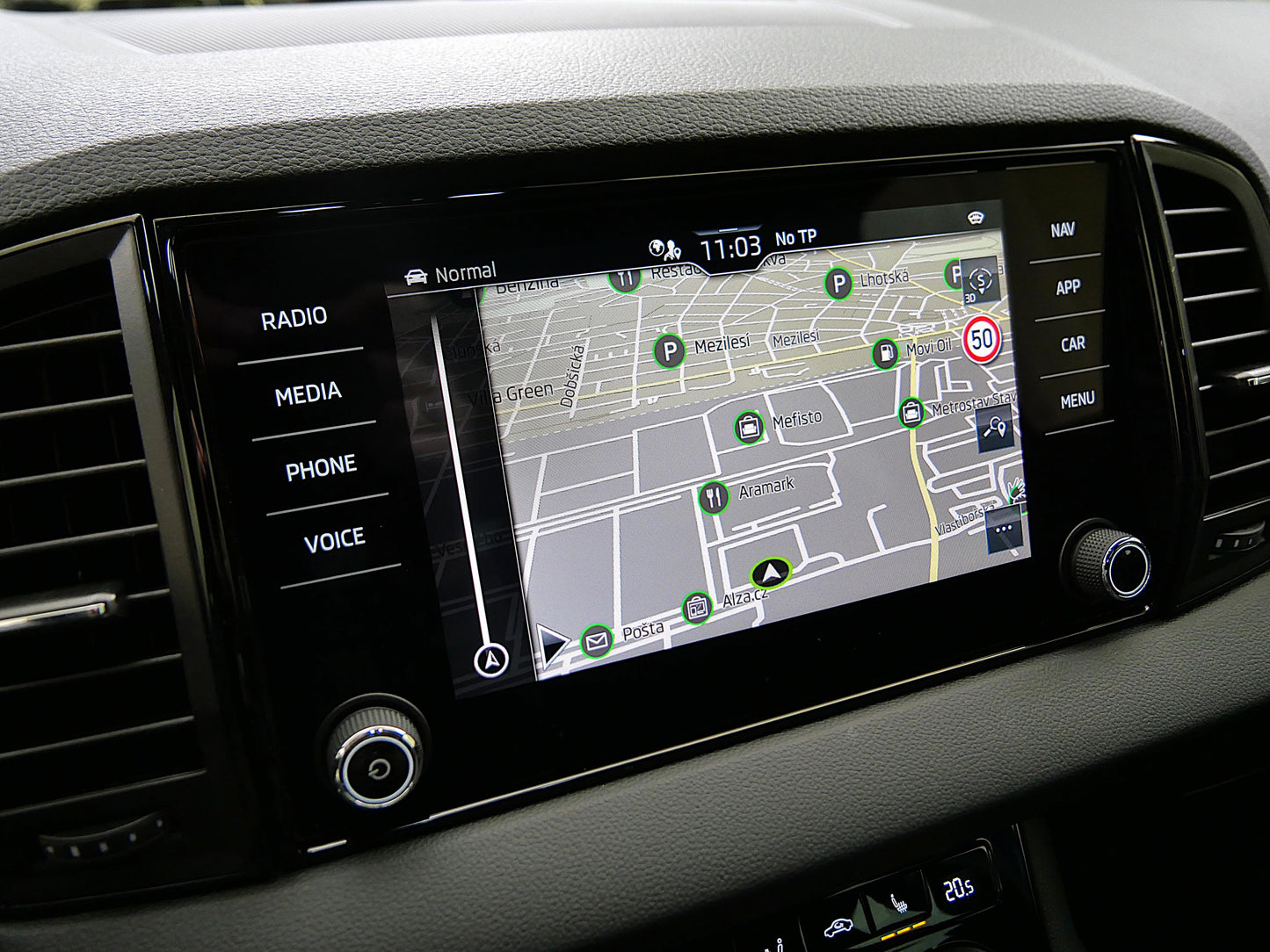 Škoda Karoq 1.5 TSI 110 kW Sportline