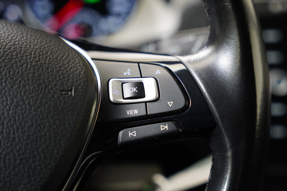 Volkswagen Golf 2.0 TDI 110 kW R-Line – foto 16