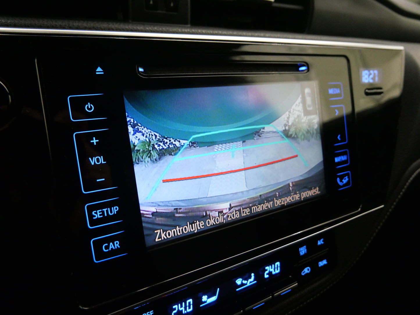 Toyota Auris 1.8 73 kW Hybrid e-CVT