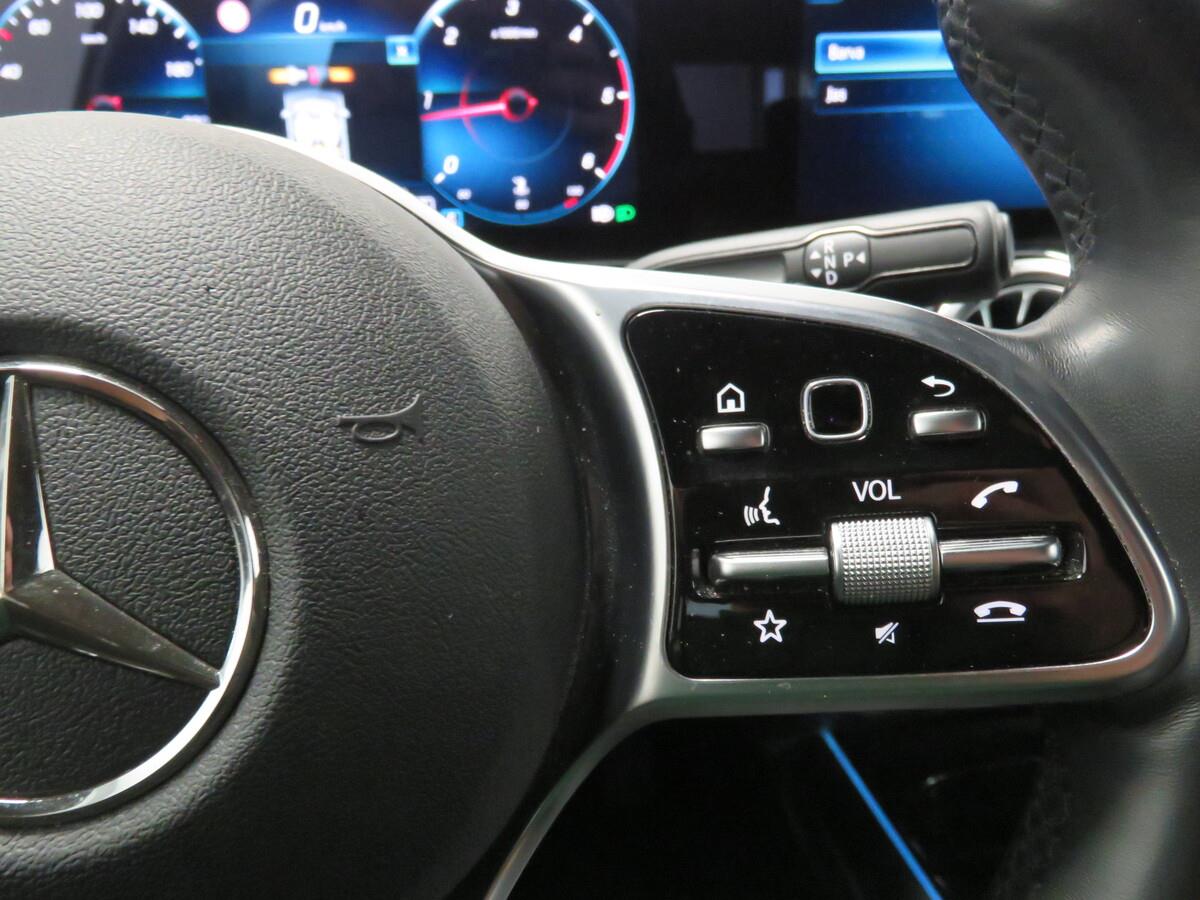 Mercedes-Benz B200 200d 110 kW