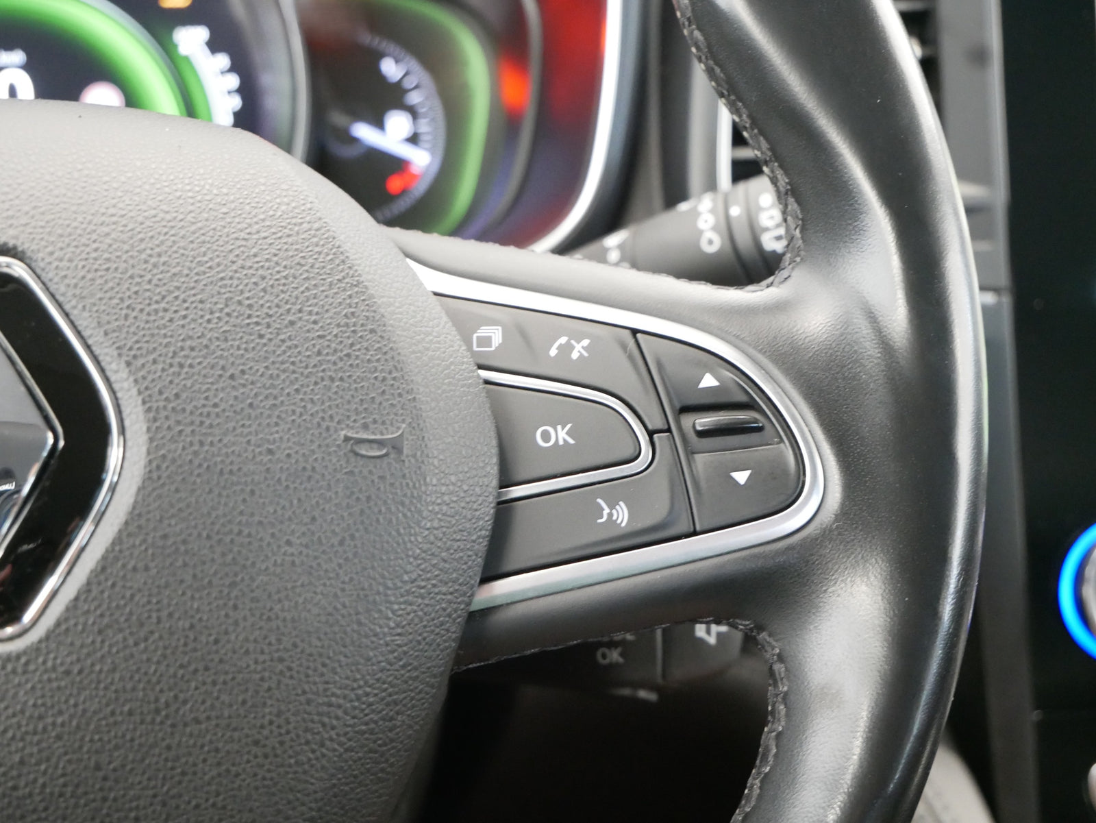 Renault Koleos 1.7 dCi 110 kW Limited – foto 17