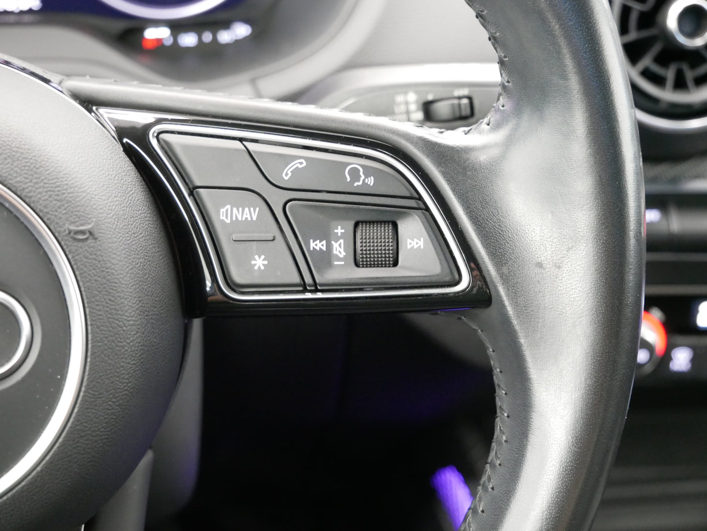Audi Q2 1.4 TFSI 110 kW S line