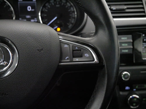 Škoda Octavia 2.0 TDI 110kW Style – foto 17