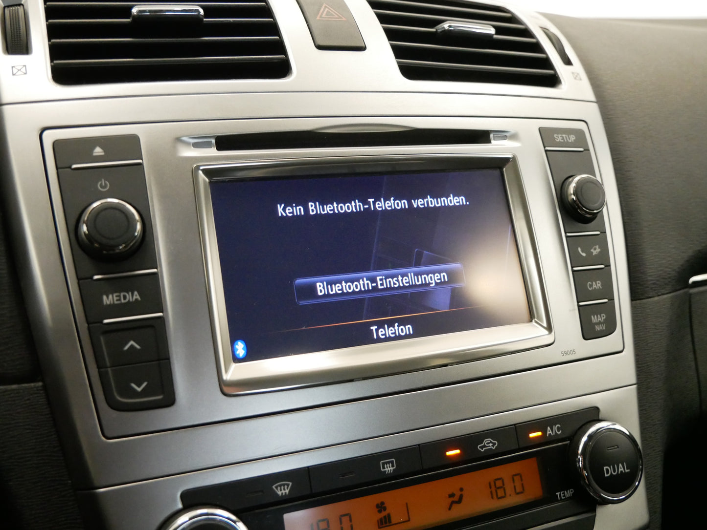 Toyota Avensis 1.6 Valve Matic 97 kW Edition