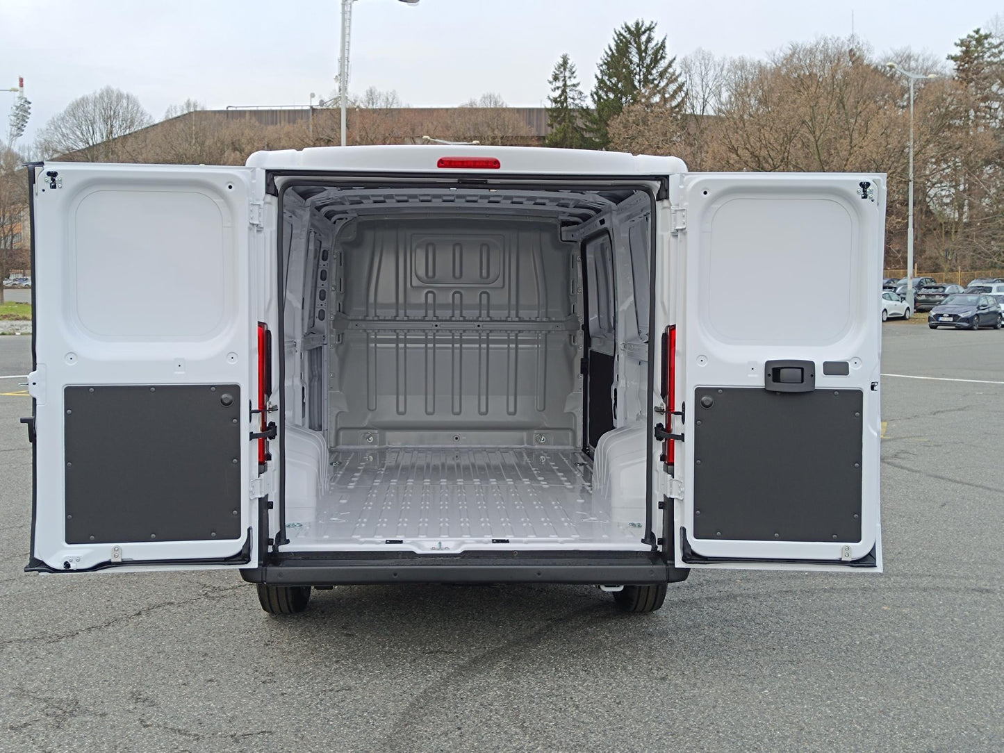 Fiat Ducato Light 2.2 MTJ 140k L3H2