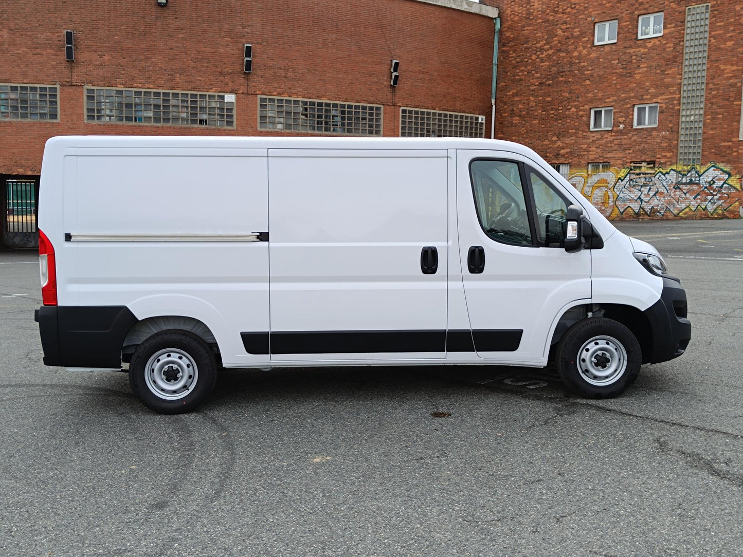 Fiat Ducato Light 2.2 MTJ 140k L3H2