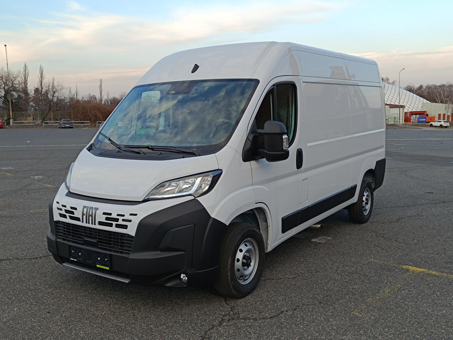 Fiat Ducato 2,2 MTJ 140k L2H2 6M 33 Light Professional