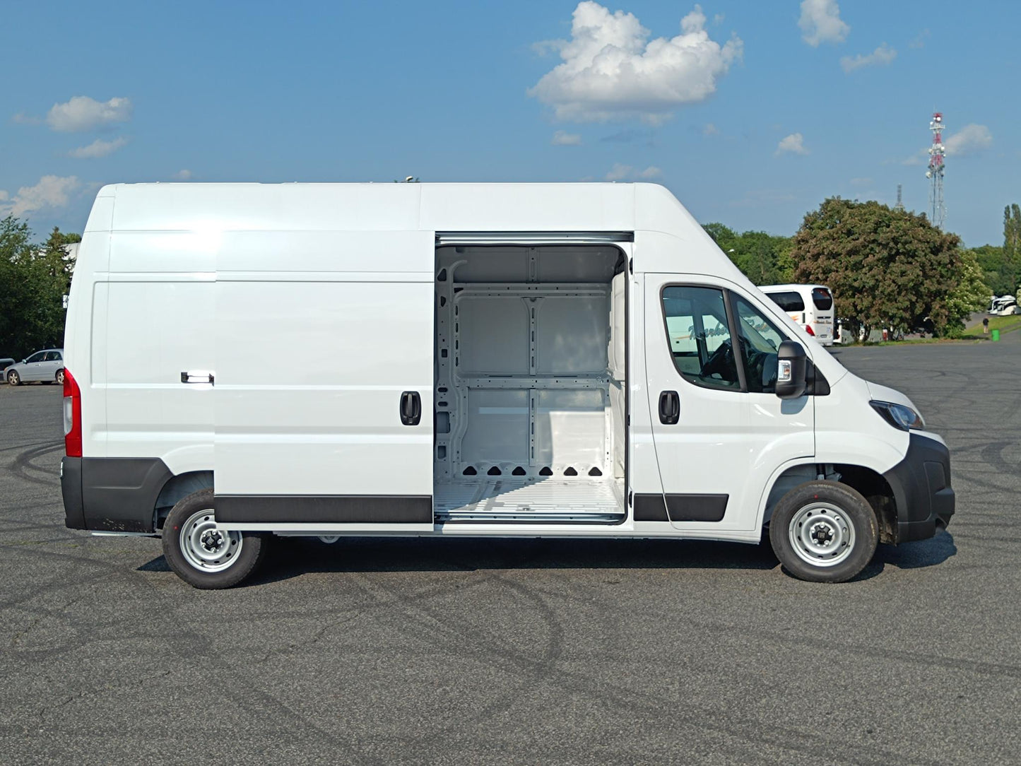 Fiat Ducato 2,2 MTJ 140k L3H3 (15m3) 6M 33 Light Professional