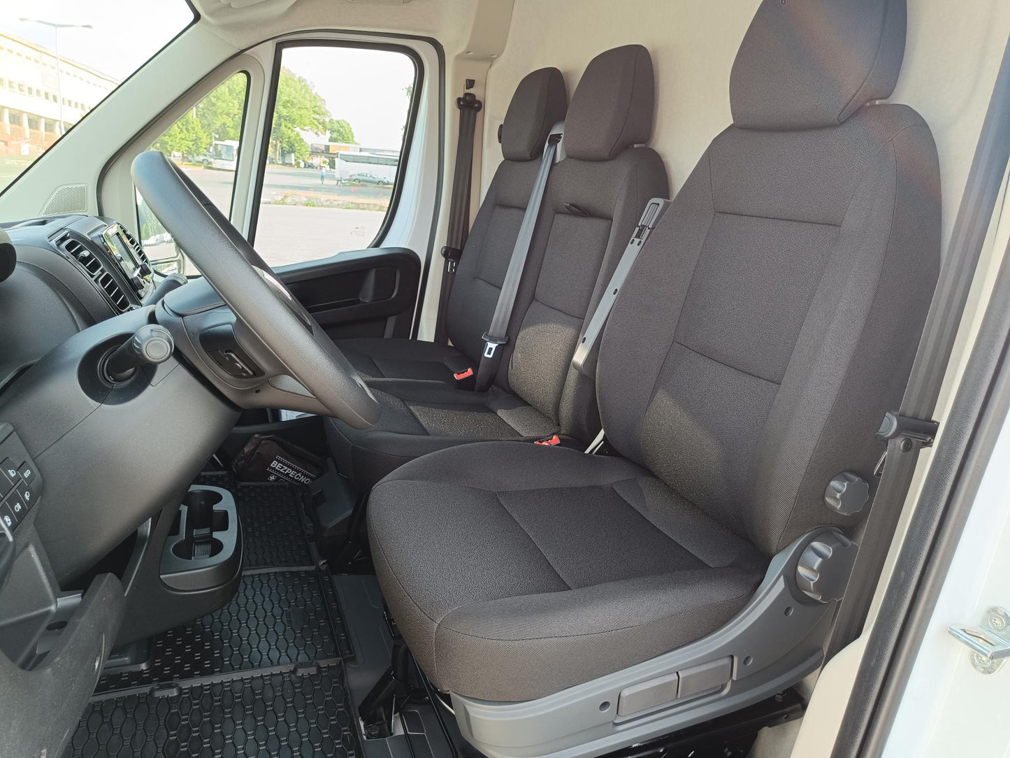 Fiat Ducato 2,2 MTJ 140k L3H3 33
