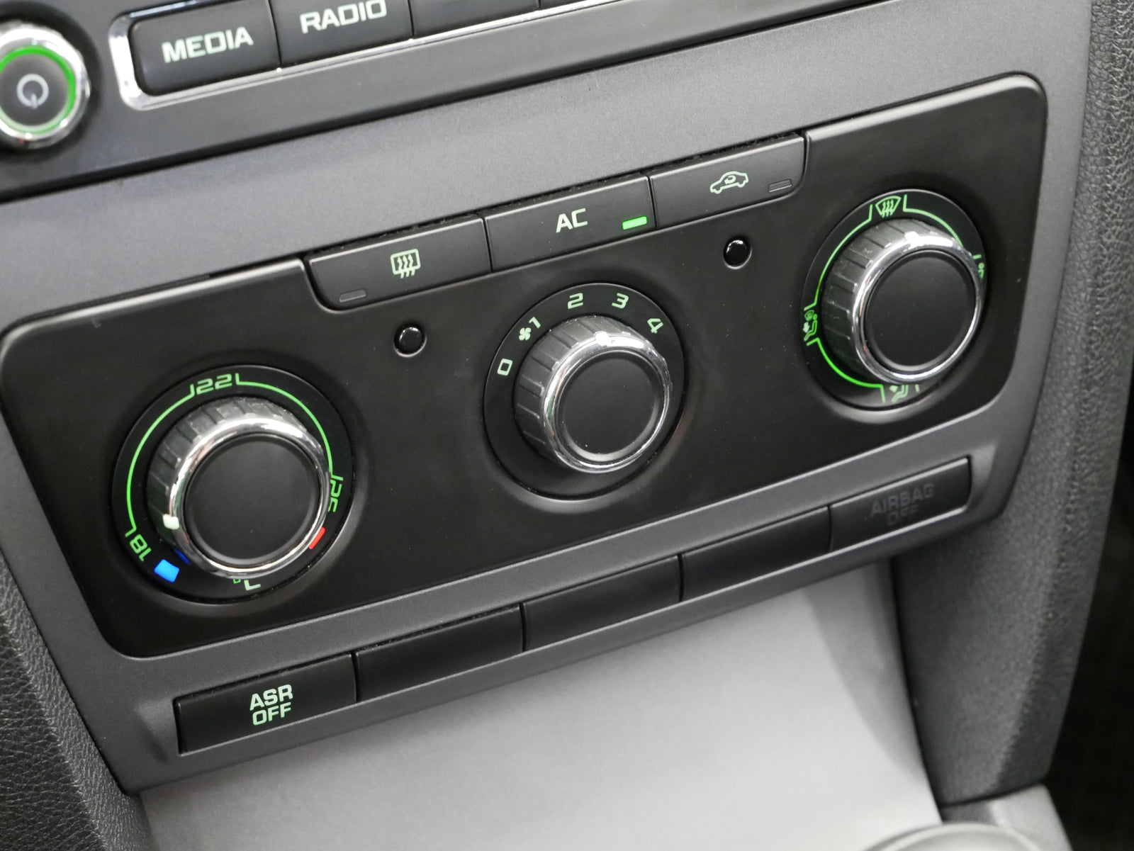 Škoda Octavia 1.2 TSI 77 kW – foto 17