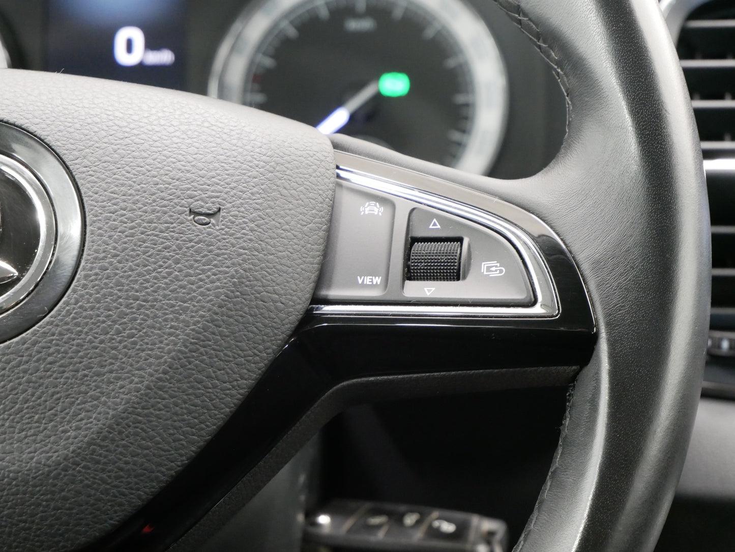 Škoda Karoq 1.6 TDI 85 kW Ambition