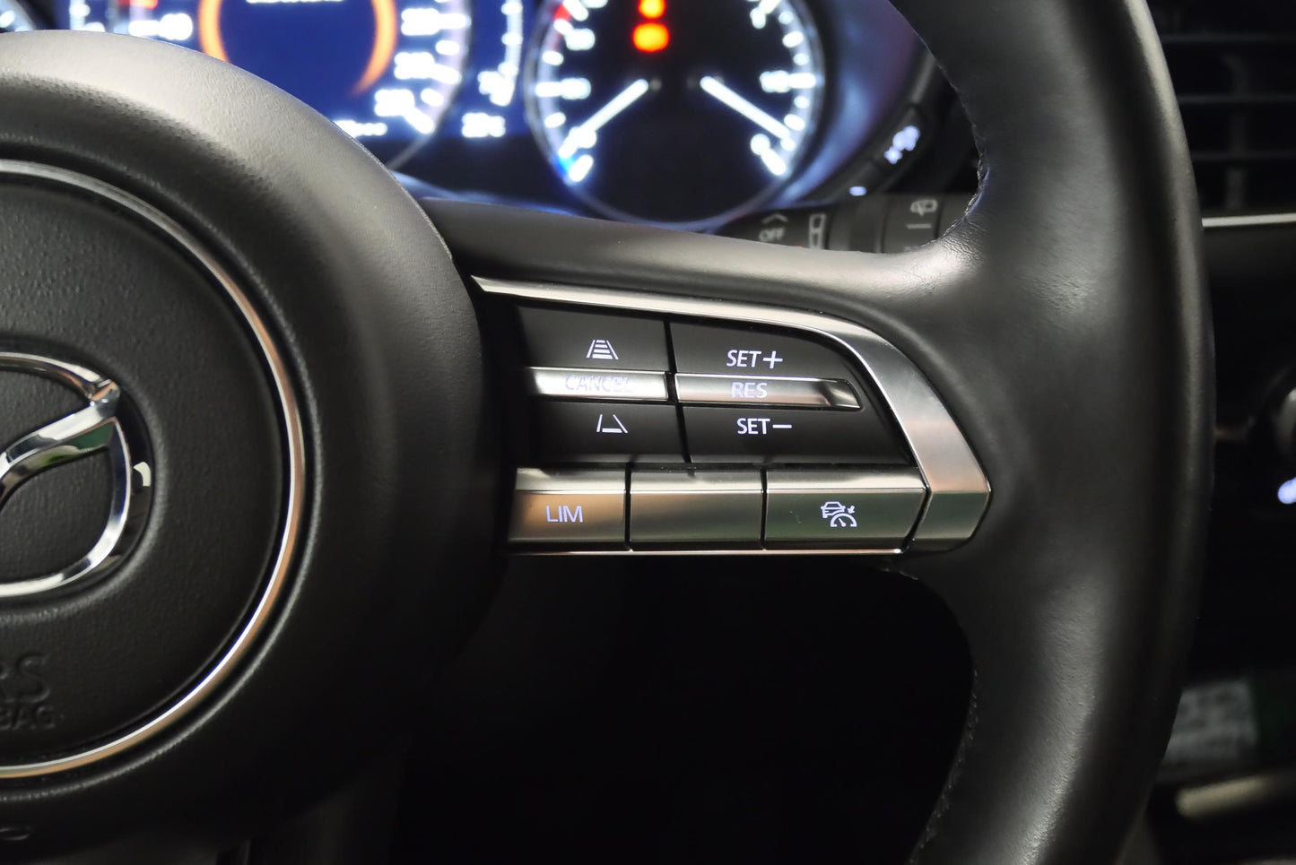 Mazda 3 2.0 Skyactiv-X180 132 kW GT Pl