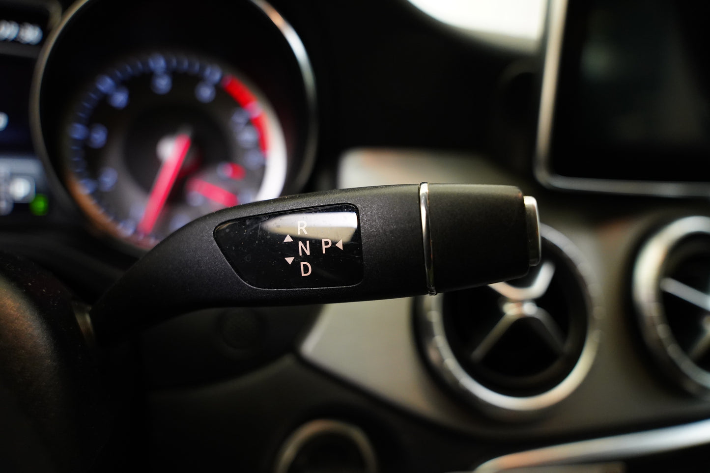 Mercedes-Benz CLA 200 115 kW AMG Line