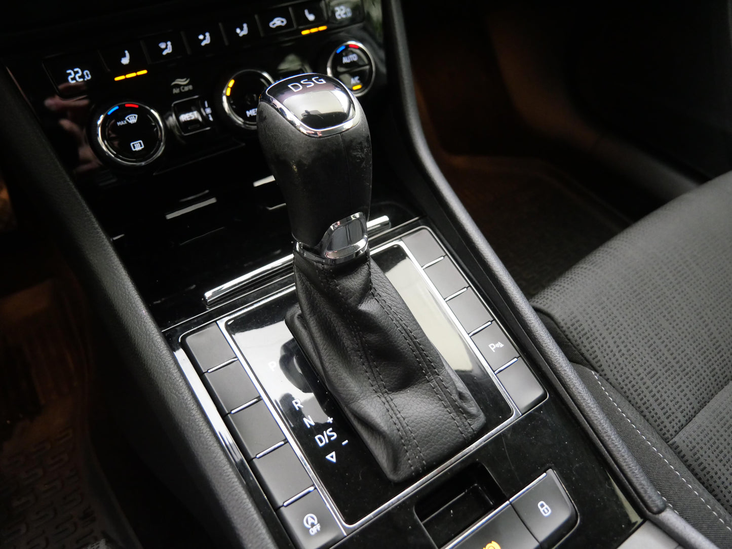 ŠKODA Superb 2.0 TDI 110 kW Ambition Plus