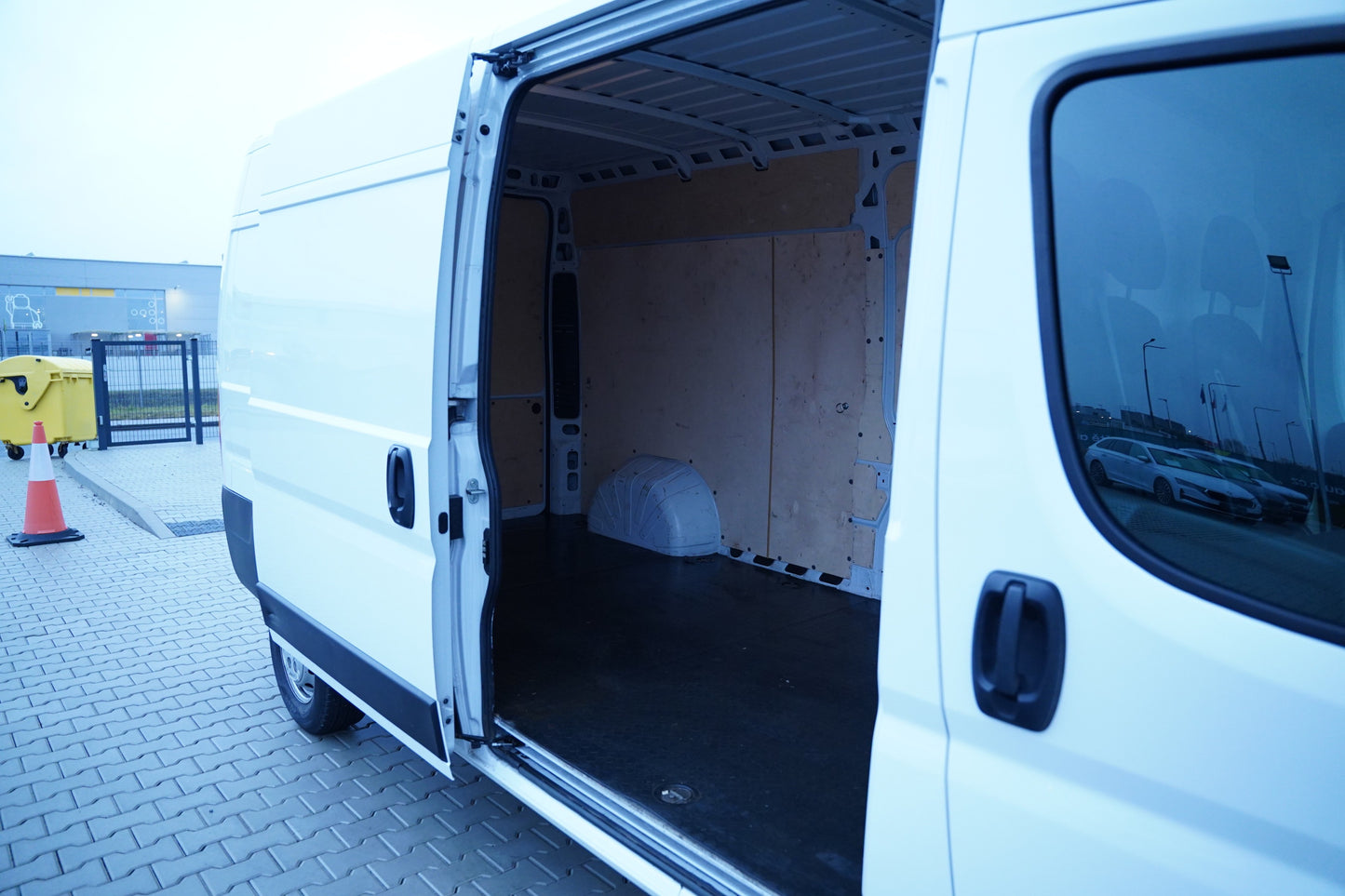 Citroën Jumper 2.2 BlueHDI 121 kW L3H2