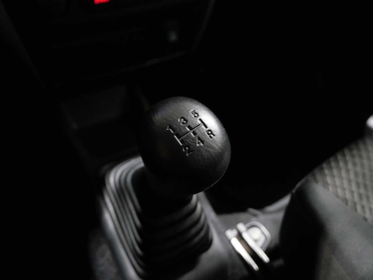 Suzuki Jimny 1.3 VVT 62 kW