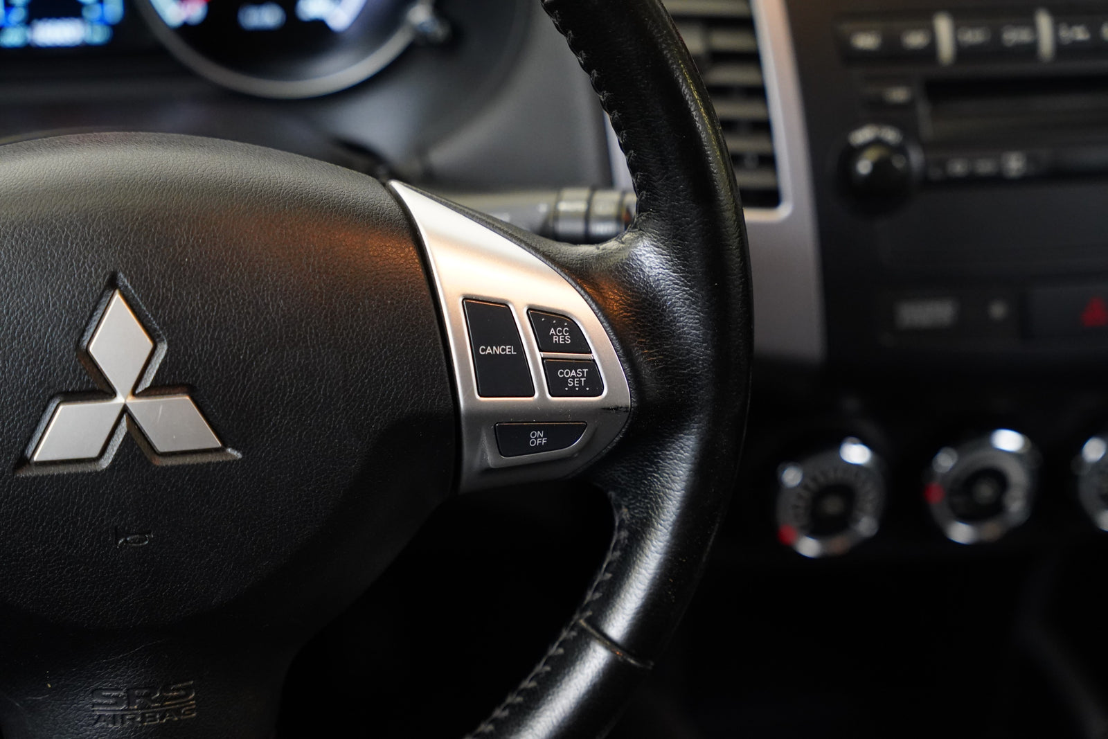 Mitsubishi Outlander 2.2 DI-D 130kW – foto 17