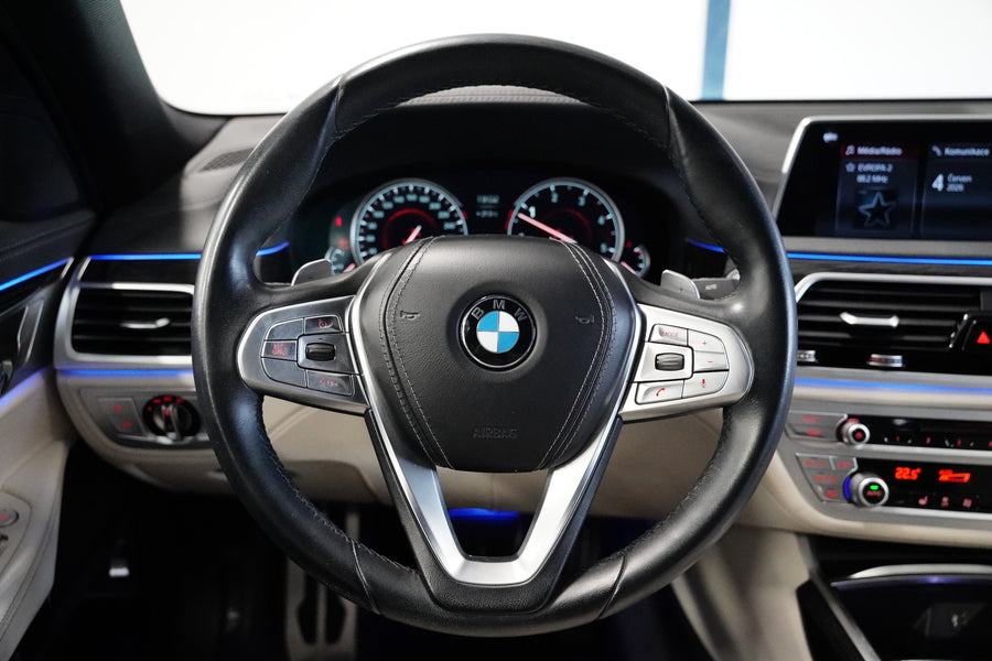 BMW Řada 7 30D 195 kW xDrive – foto 17