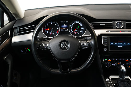 Volkswagen Passat 2.0 TDI 110kW DSG Highline – foto 17