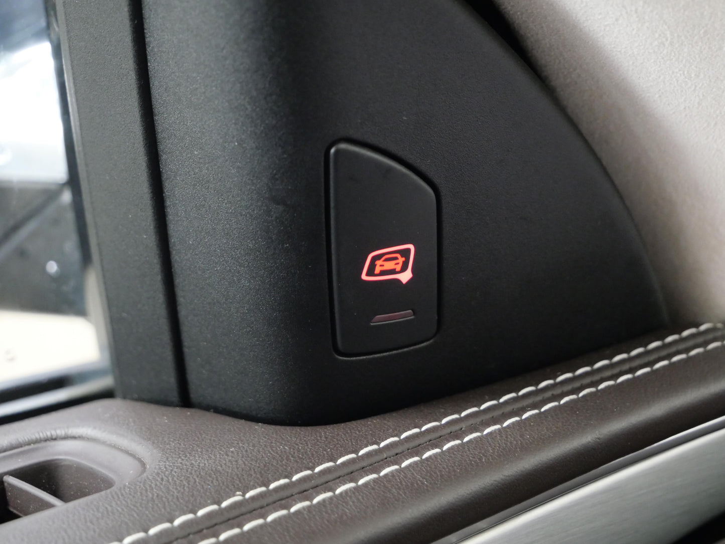 Audi A8 4.2 FSI V8 273 kW