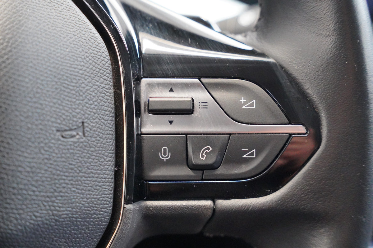 Peugeot 308 1.5 BlueHDi 96 kW Allure
