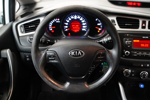 Kia Ceed 1.4 CVVT 73 kW – foto 17