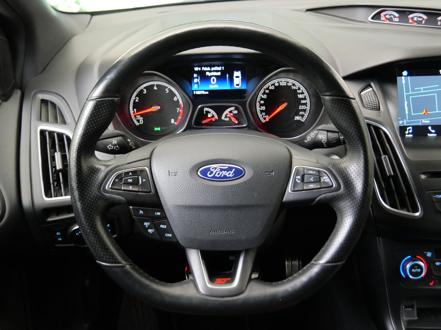 Ford Focus 2.0 EcoBoost 184 kW ST