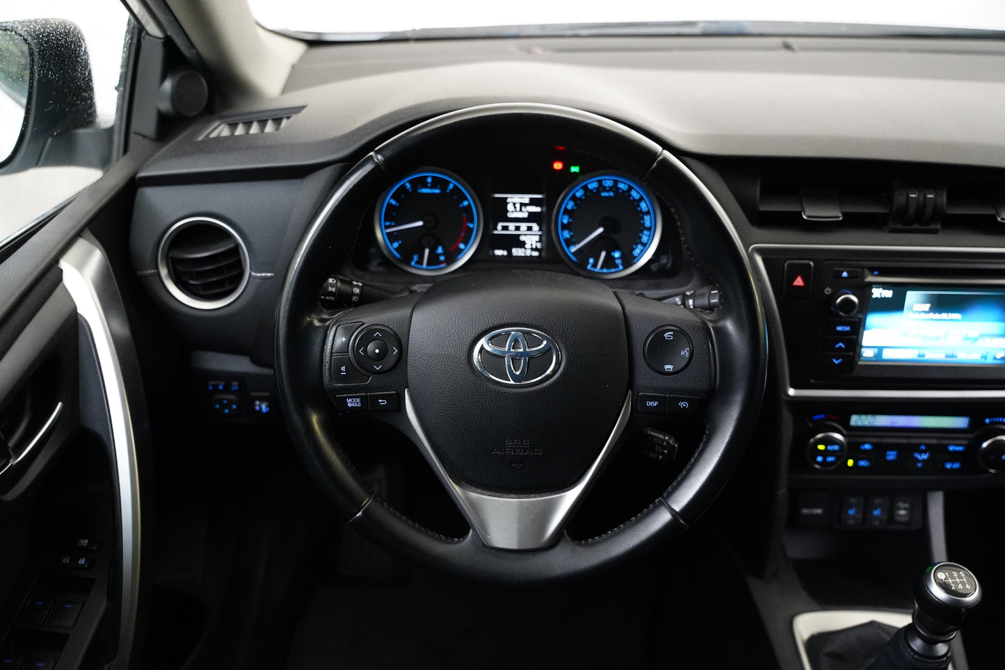 Toyota Auris 1.6i 97 kW Valvematic