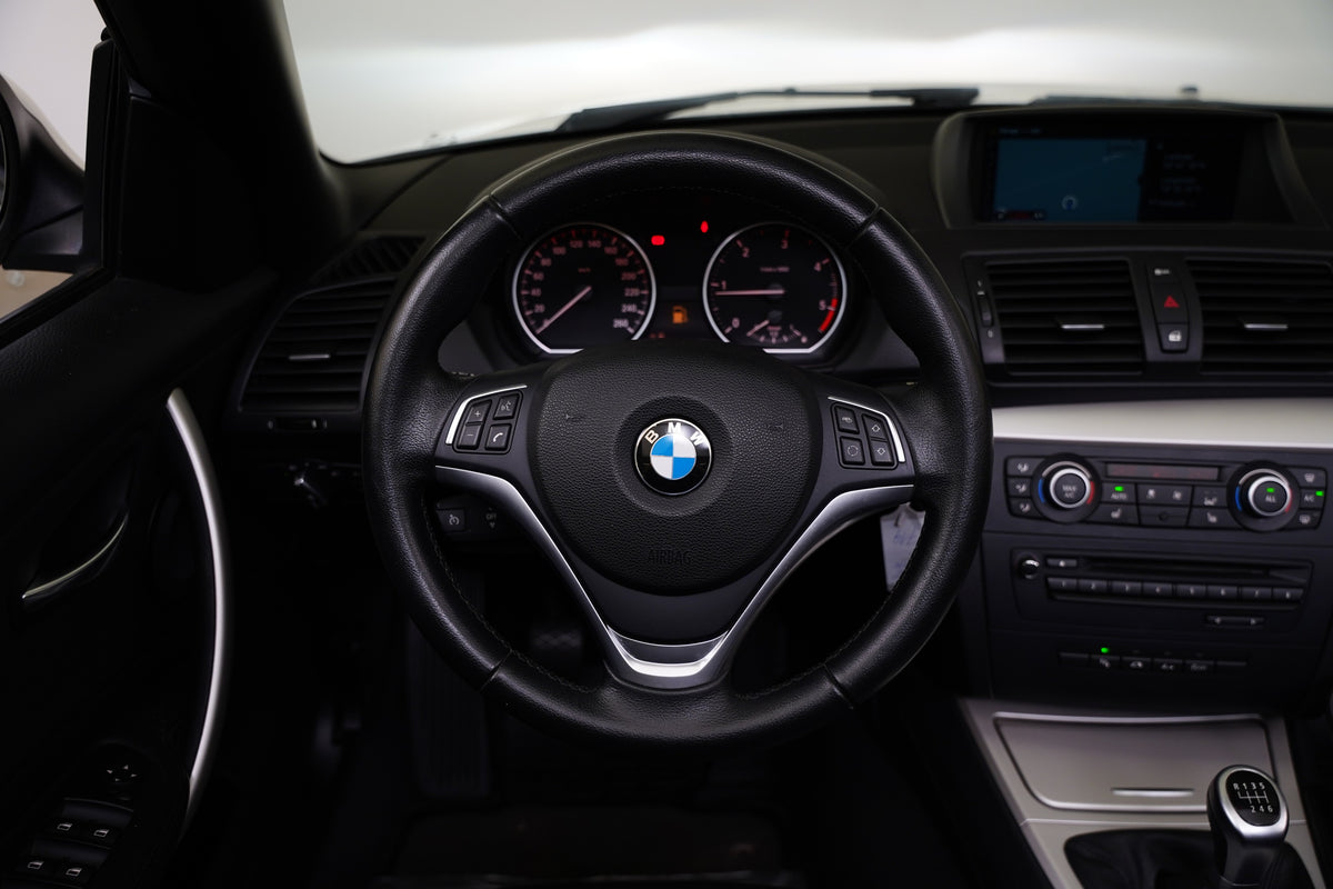BMW Řada 1 120d 130 kW Cabrio – foto 17