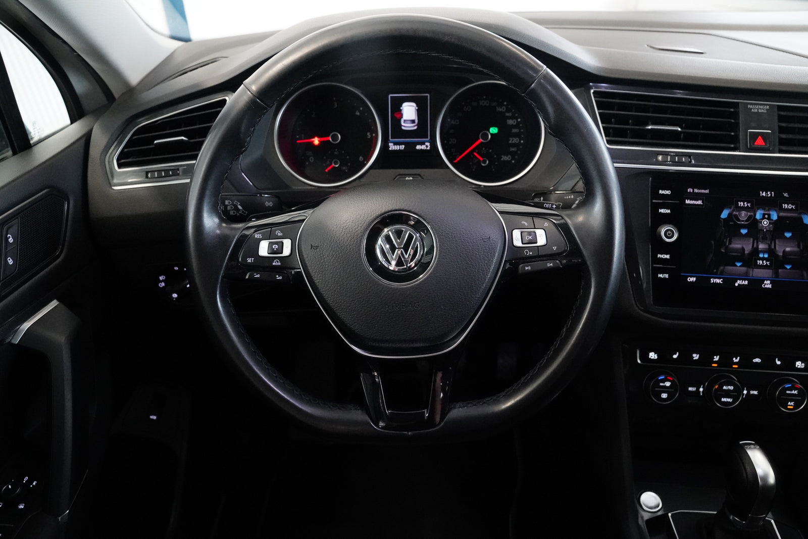 Volkswagen Tiguan 2.0 TDI 110 kW DSG 4X4 – foto 17