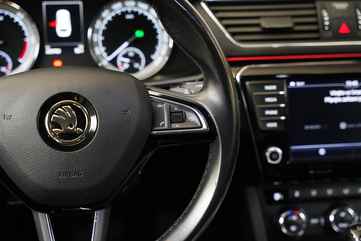 Škoda Superb 2.0 TDI 140 kW Laurin&Klement – foto 17