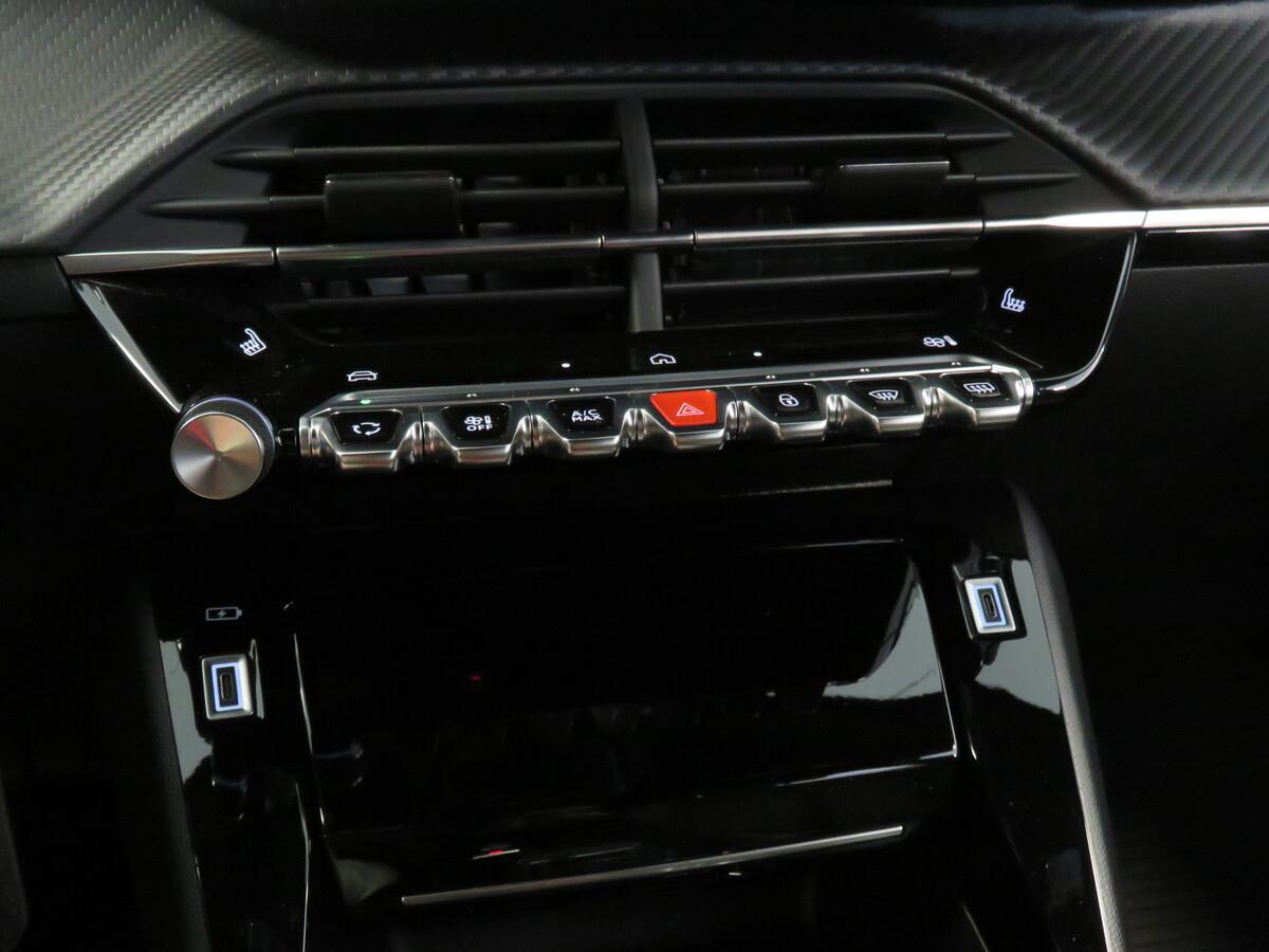 Peugeot 2008 1.2 PureTECH 96 kW Allure