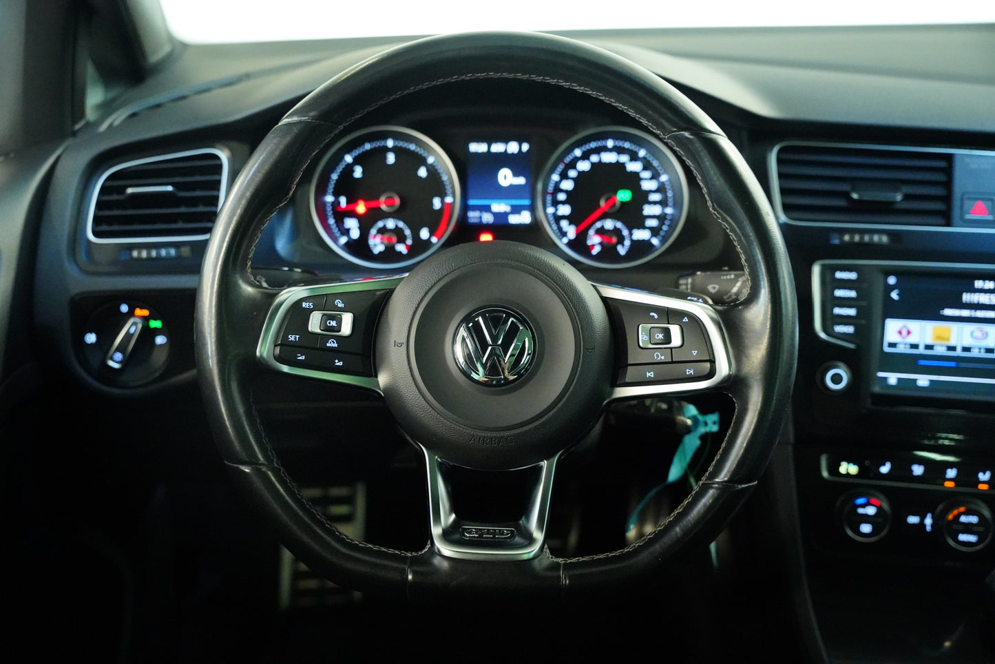 Volkswagen Golf 2.0 TDI 135 kW GTD