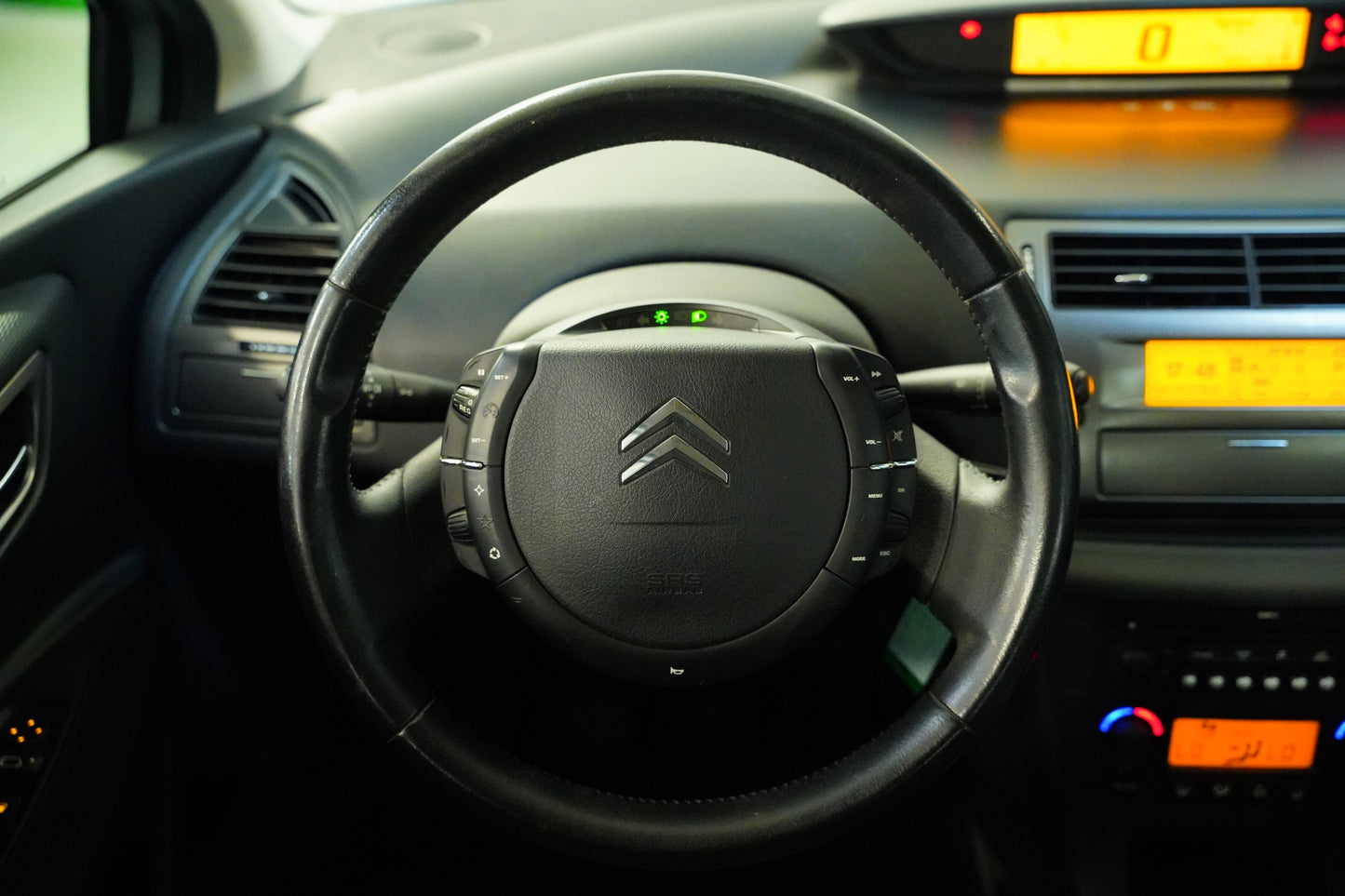 Citroën C4 1.4i 65 kw