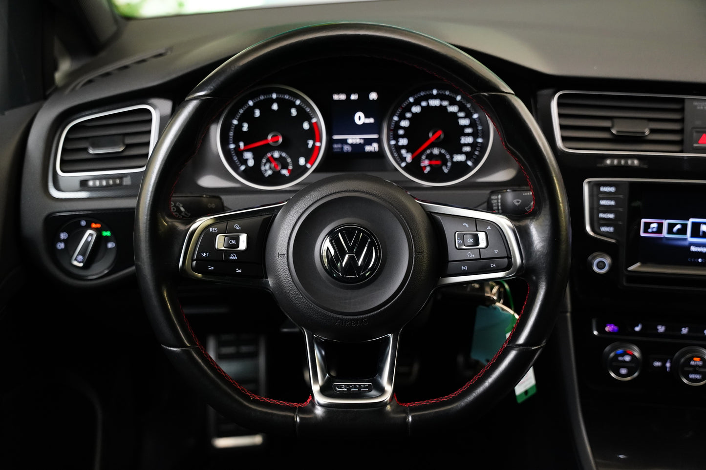 Volkswagen Golf 2.0 TSI 169 kW GTI Performance