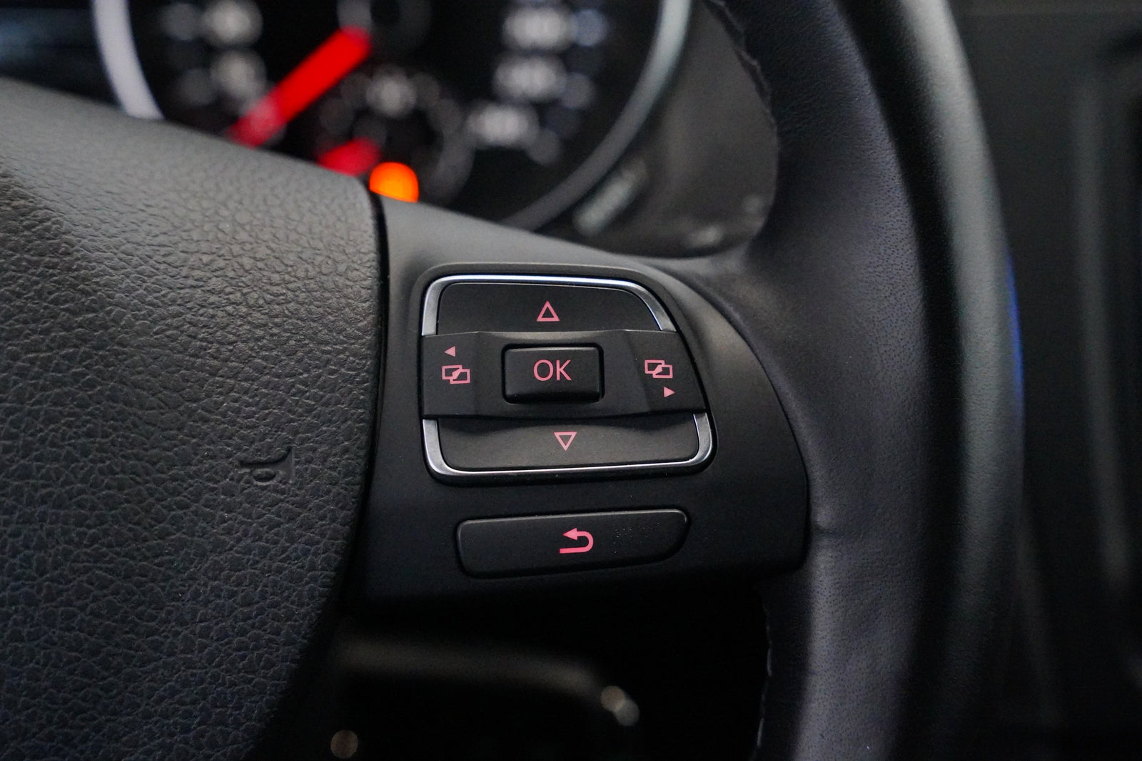 Volkswagen Golf 1.4 TSI 90 kW Trendline – foto 17