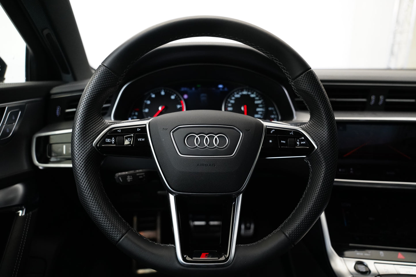 Audi A6 55 TFSI 250 kW Quattro S-Line