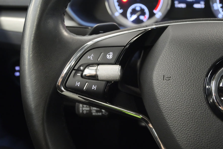 Škoda Superb 2.0 TDI 147 kW Style – foto 17
