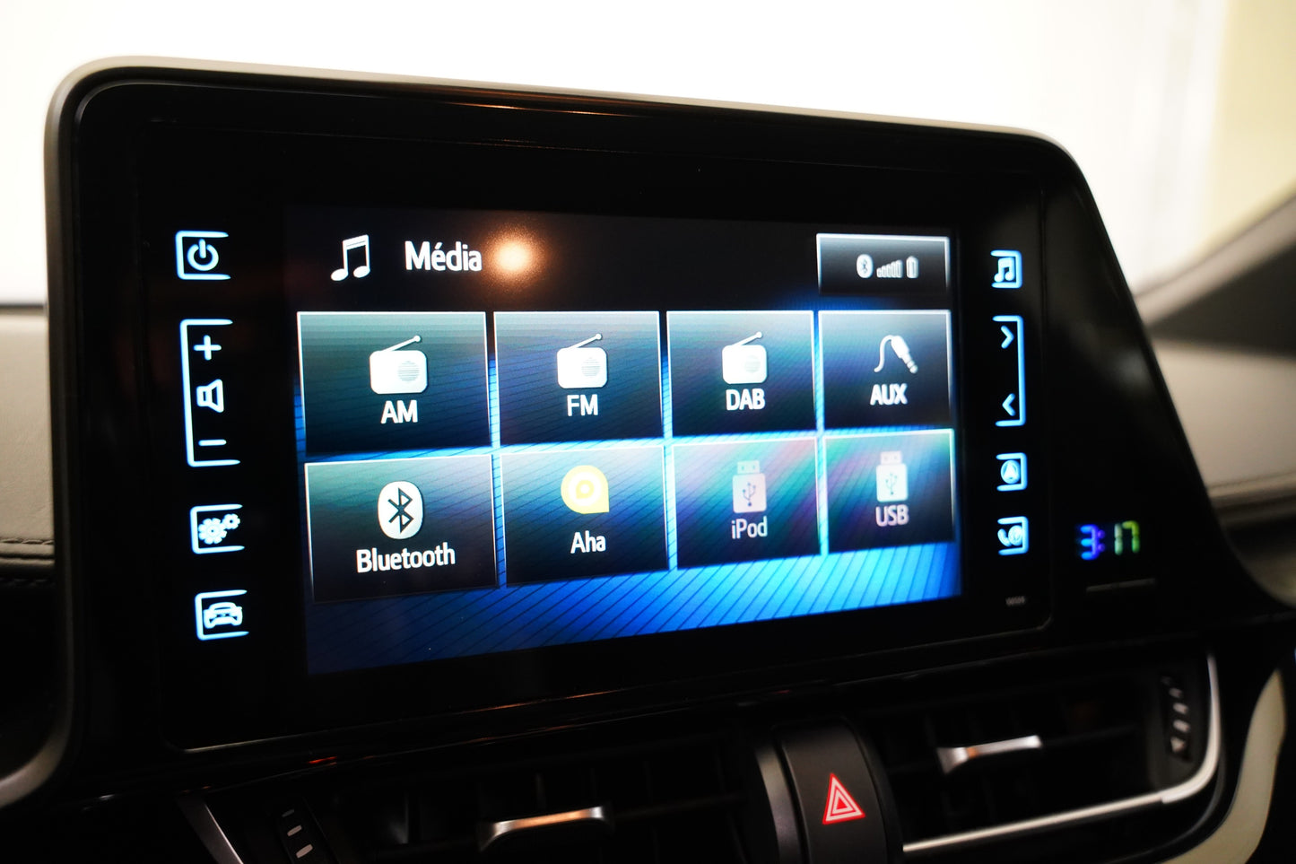Toyota C-HR 1.8 Hybrid 90 kW Flow